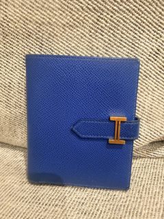(Category: ) located in . Submitted by luxeexchange (Listing ID 1462605095, Image 1). Description: .
