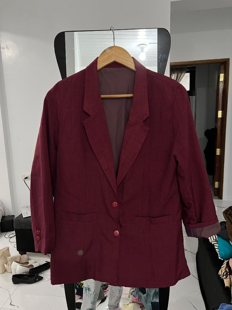 High quality Maroon Blazer (Category: Coats, Jackets and Outerwear) located in Baguio. Submitted by pureearth.5f1c08 (Listing ID 1462559325, Image 1). Description: - Maroon blazer - Medium to Large - Two front buttons - Functional pockets - Fully lined interior - Perfect for dressing up or down - Ideal for work or casual outfits.