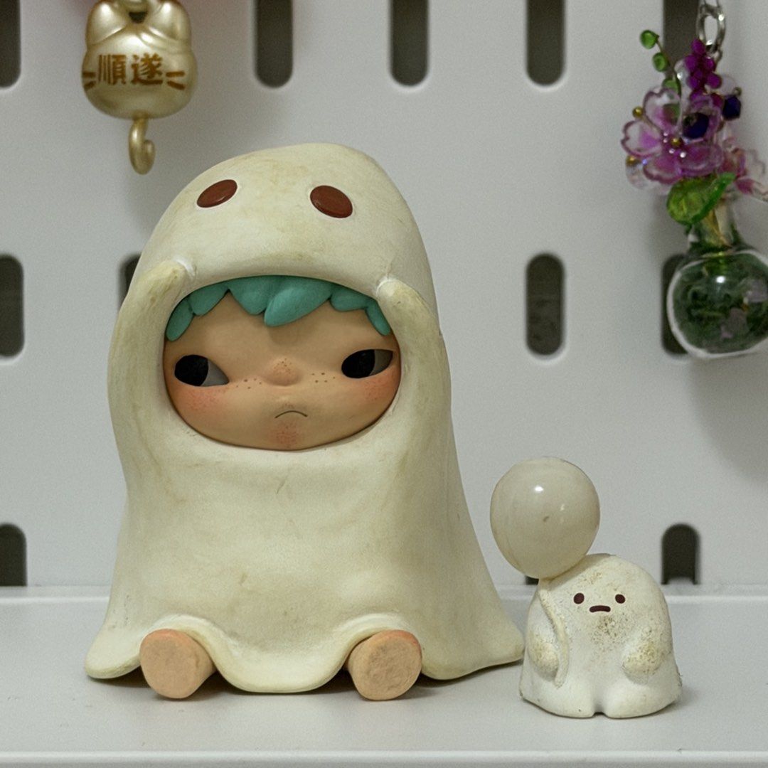 Hirono x The Other One - The Ghost (Category: Designer & Blind Box Toys) located in Cainta. Submitted by aylmeraaa (Listing ID 1462585173, Image 1). Description: - Opened - With Box and Card.