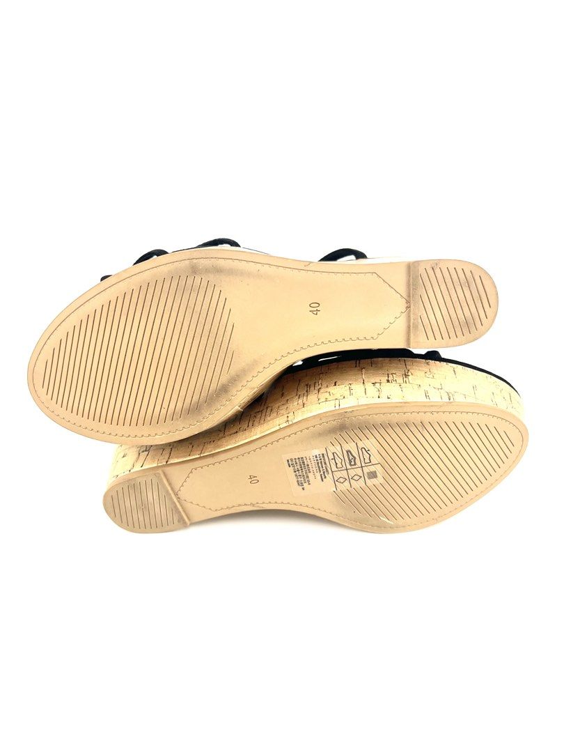 H&M Black Wedge Heel Sandals (Category: Heels) located in Angeles City. Submitted by fruits.ph (Listing ID 1462496245, Image 3). Description: Measurements: Tagged Size: EU 40 (US 8.5) Foot fit: Narrow/Slim to Regular Fit Recommended Fit: US 8.5 Heel: 5” Brand: H&M Material: Suede Condition: 9/10 Flaws: None Additional Details: Not thrifted / Almost brand new condition/ Never worn ***Color may vary due to lighting*** Note: Surface cleaned and disi