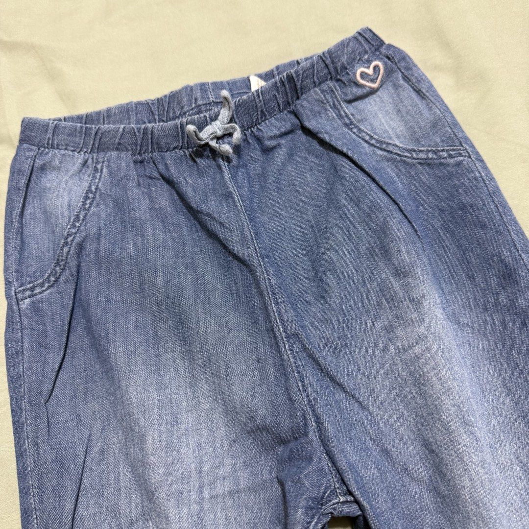 H&M Jogger pants 3-4Y (Category: Babies & Kids Fashion) located in Las Pinas. Submitted by mieshy (Listing ID 1462605979, Image 3). Description: .