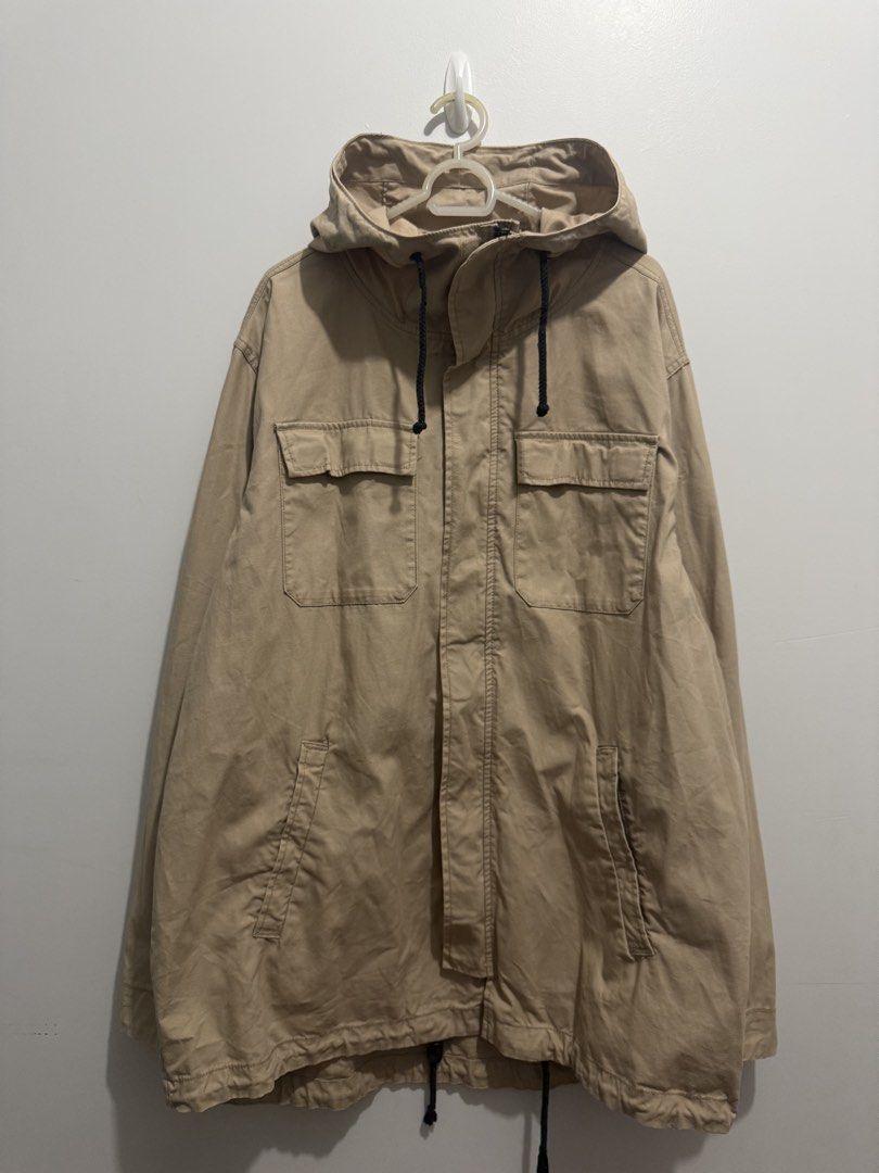 H&M Light Brown Utility Jacket Men XL (Category: Coats, Jackets and Outerwear) located in Balanga. Submitted by winterlab_ph (Listing ID 1462576964, Image 1). Description: W 27 L 32.5.