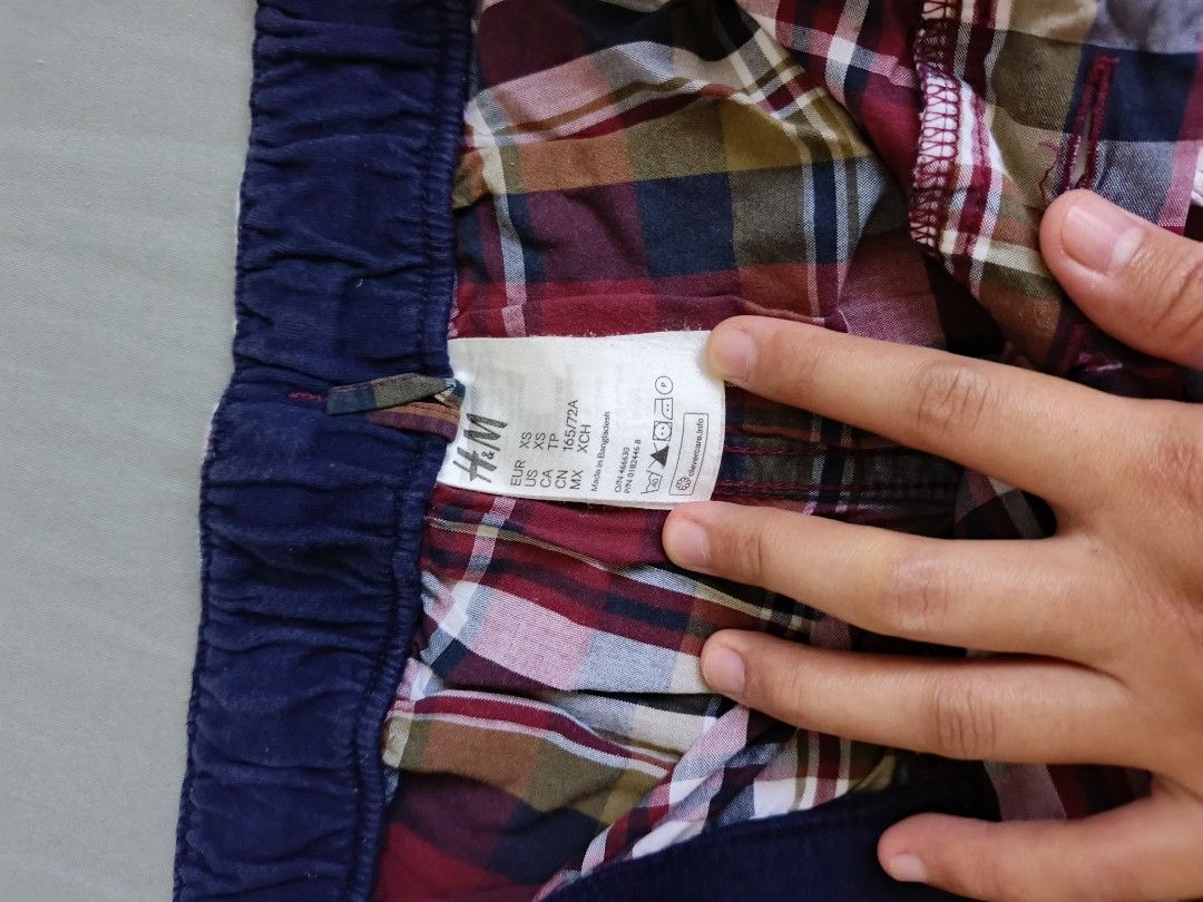 H&M Plaid Lounge Pants (Category: Other Bottoms) located in Cabanatuan. Submitted by lyxyx (Listing ID 1462446092, Image 2). Description: Feel free to offer your price - Comfy plaid lounge pants from H&M - Elastic waistband with drawstring - Ideal for lounging at home - Size XS (check measurements if needed).