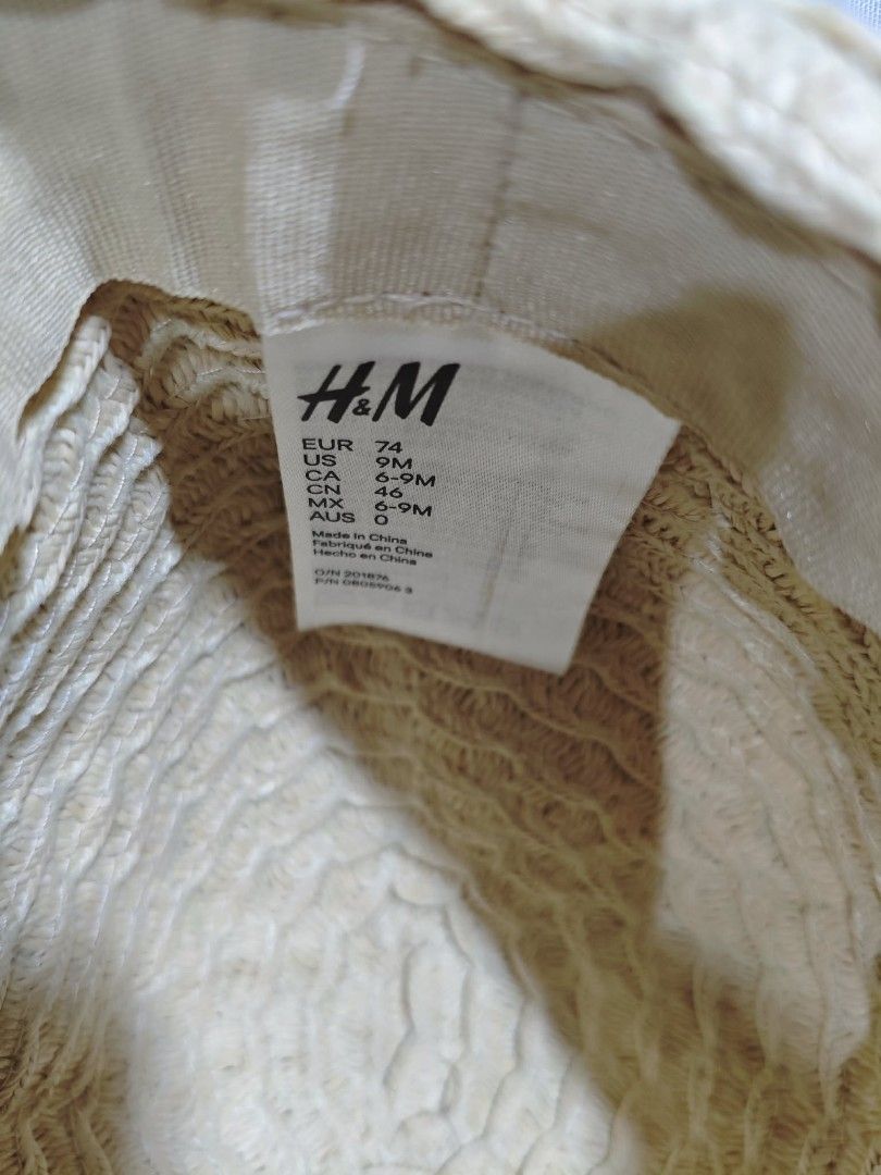 H&M Straw Hat for Baby/Toddler (Category: Babies & Kids Fashion) located in Pasig City. Submitted by love_happybee (Listing ID 1462497635, Image 3). Description: - Cute straw hat from H&M - Size 74cm (fits 6-9 months) - Adorable pink ribbon with a bow detail - Ideal for sunny days and summer outings - Provides sun protection for your little one.