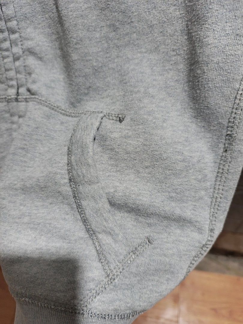 HOLLISTER (Category: Coats, Jackets and Outerwear) located in Calabanga. Submitted by just-thrift (Listing ID 1462589769, Image 2). Description: HOLLISTER JACKET ‎GOOD CONDITION ‎COLOR RATE:9/10 ISSUE NO LACE ‎WOMEN'S SIZE LARGE ON TAG ‎DIMES:19/23 ‎SLEEVE:29.