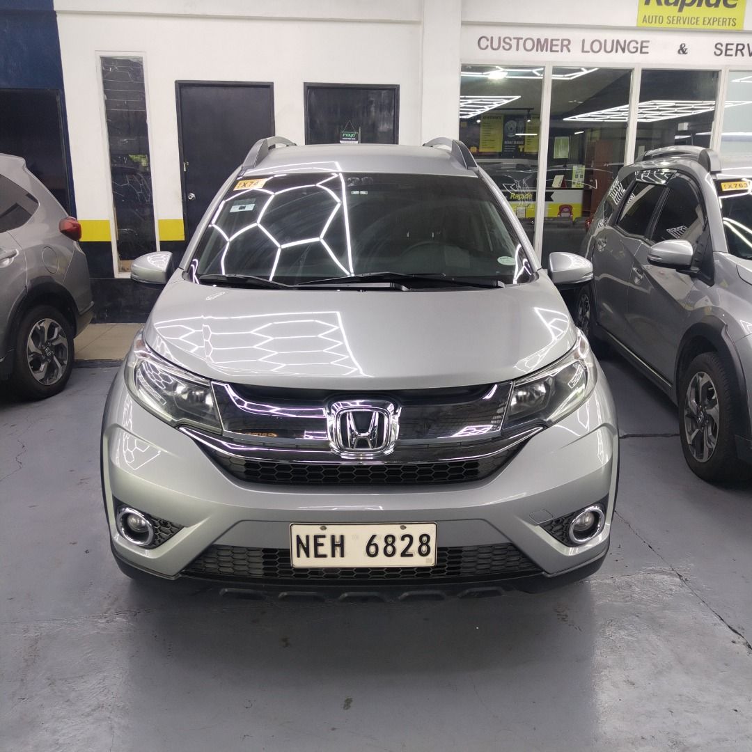 Honda BR-V (Category: Used Cars) located in Caloocan City. Submitted by carmax.kevin (Listing ID 1462517559, Image 2). Description: All stock - Company Fleet.