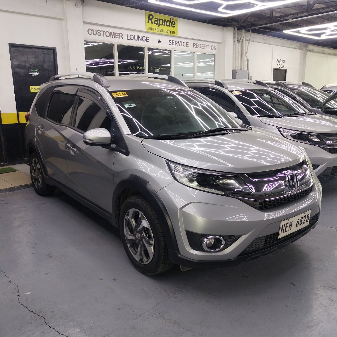 Honda BR-V (Category: Used Cars) located in Caloocan City. Submitted by carmax.kevin (Listing ID 1462517559, Image 1). Description: All stock - Company Fleet.