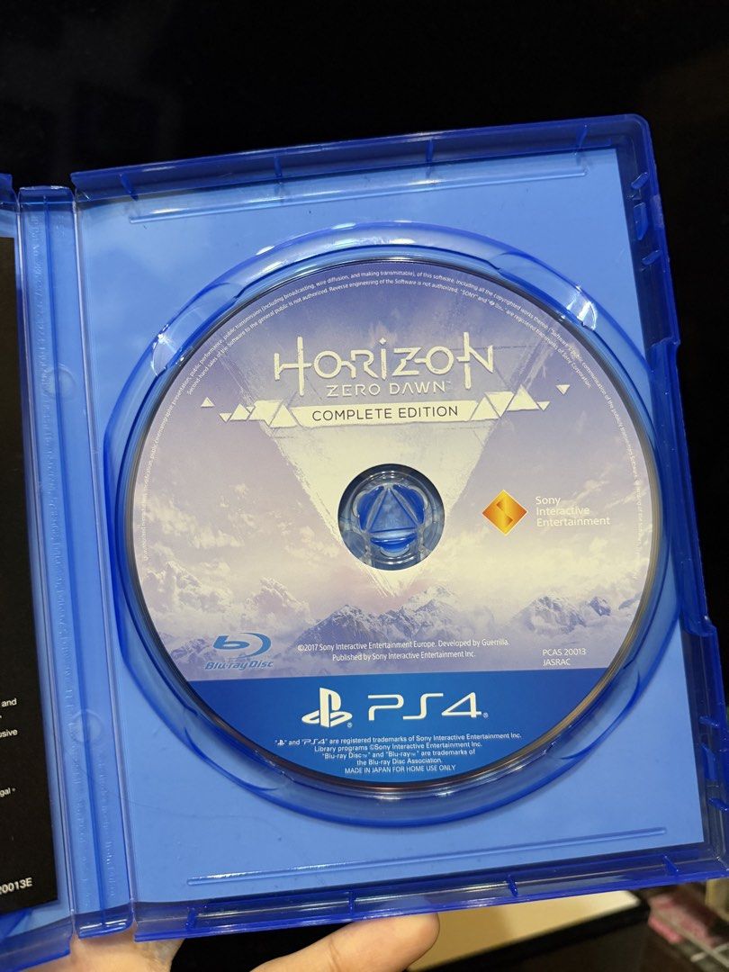 Horizon Zero Dawn PS4 (Category: PlayStation) located in Manila. Submitted by 4ssera (Listing ID 1462611486, Image 2). Description: Horizon Zero Dawn PS4 - Barely used - Already fixed price. Thank you. Delivery Location: San Jose del Monte Bulacan.