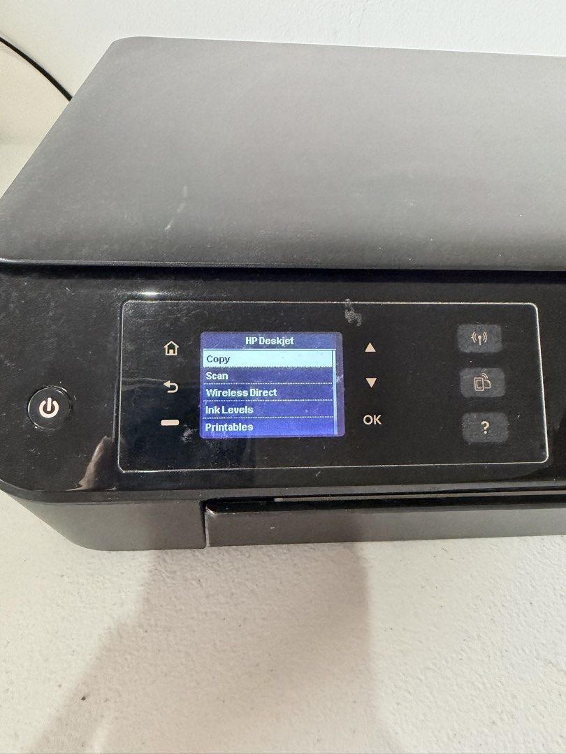 HP DeskJet Ink Advantage 3545 e-All-in-One Printer (Category: Printers, Scanners & Copiers) located in Quezon City. Submitted by caitlynmaycloset (Listing ID 1462569785, Image 3). Description: ✅ Well-maintained ✅ 3-in-1 Versatility: Print, scan, and copy with high efficiency ✅ Wireless & Mobile Printing: Easily print directly from your smartphone, tablet, or laptop via Wi-Fi and HP ePrint ✅ Automatic Two-Sided Printing: Save up to 50% on paper wi