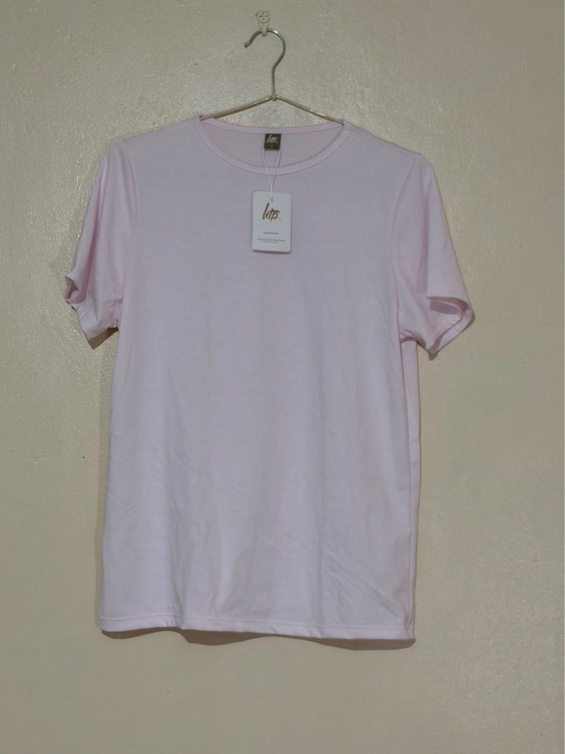 HTP Basic Tee Light Pink Cotton XL (Category: Shirts) located in Quezon City. Submitted by iamverrynice (Listing ID 1462467024, Image 1). Description: - HTP Basic Tee - Color: Light Pink - Material: Cotton - Fit: 40-42 inch bust - Super comfy! - Original Price: P290 - Selling Price: P190.