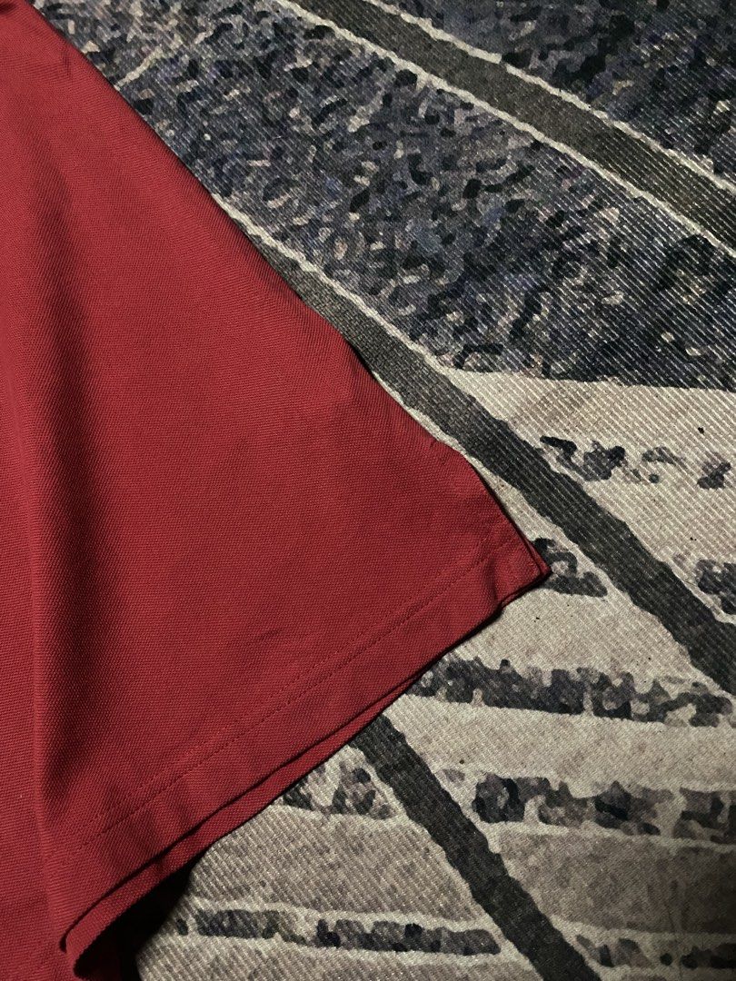 Hugo Boss Polo shirt ( authentic ) (Category: Tshirts & Polo Shirts ) located in Goa. Submitted by _rawgallery (Listing ID 1462599829, Image 3). Description: size on tag : s width : 19 length : 26.