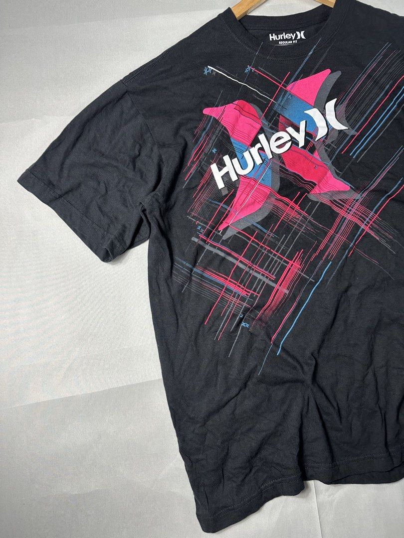 Hurley Black Printed Shirt (Category: Tshirts & Polo Shirts ) located in Cabanglasan. Submitted by thefashiongarage.co (Listing ID 1462445492, Image 3). Description: Title - Hurley Model/Name - Printed Streetwear Shirt Size on Tag - XL Conditiion - Excellent Condition with no major issue Dimension (WxLxH) - 23x29 inches Category- Casual/Streetwear/Surf Shirt Fitting - True to size Made in - USA Material - 100% Cotton Color - Black Design - Printe