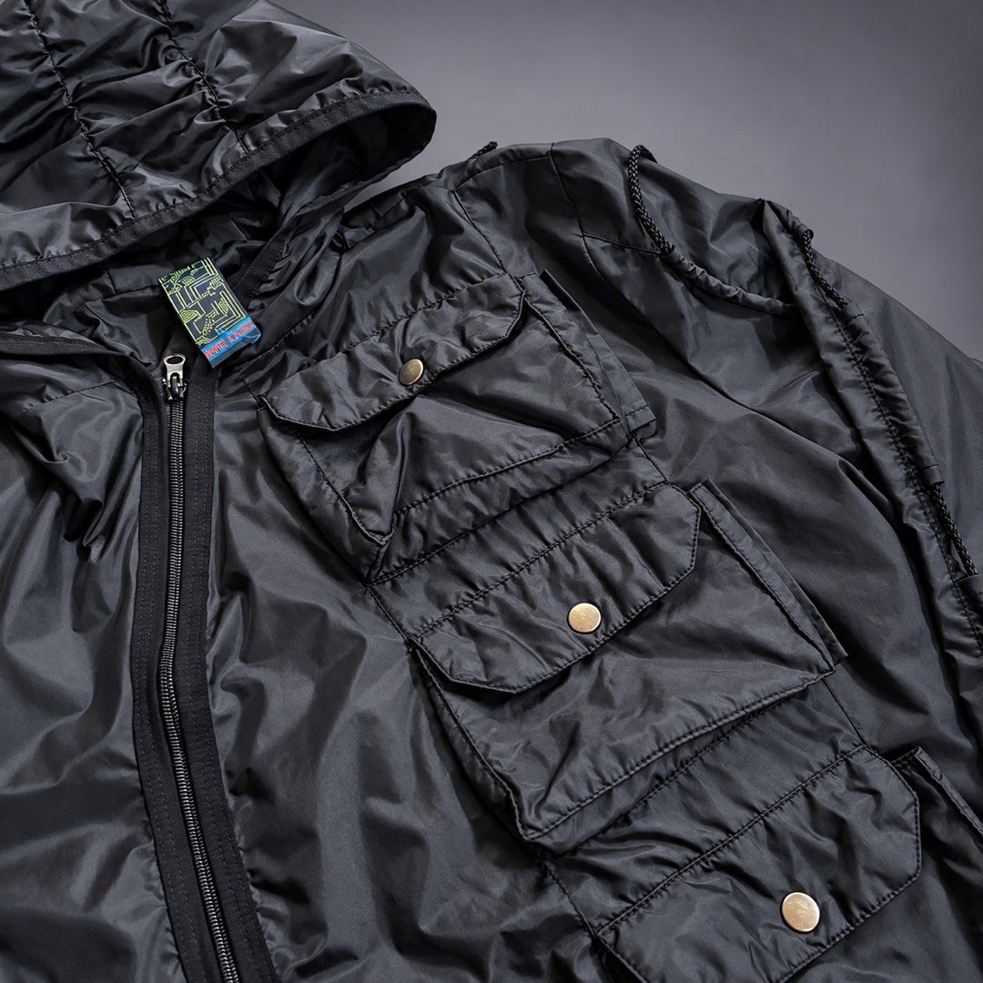 HYPER IC 2000 TACTICAL JACKET (Category: Coats, Jackets and Outerwear) located in Taguig. Submitted by clarrk95 (Listing ID 1462511319, Image 3). Description: Hyper IC 2000 Tactical Jacket Size: no size tag Length: 26inches Width: 19inches Sleeve Length: 20.5inches PRICE: ₱450 ONLY! ✅ brandnew condition ✅ add shipping fee ✅ ignoring LP inquiry Shipping: Lalamove | J&T | LBC Location: Taguig📍 Payment: Gcash | Bank | Cash FB: THRFT IG: thrft_25 DM