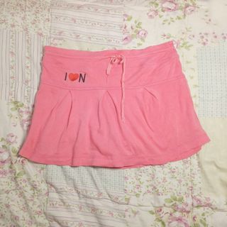 (Category: ) located in . Submitted by waldorf.thrifted (Listing ID 1462454351, Image 1). Description: .