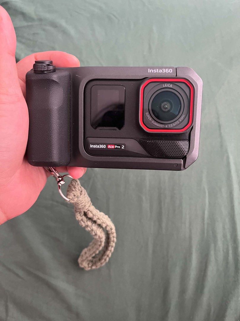 Insta360 Ace Pro 2 Ultimate Videography Bundle with Accessories (Category: Cameras) located in Malaybalay. Submitted by chagstakashi (Listing ID 1462532741, Image 1). Description: - Insta360 Ace Pro 2 Ultimate Videography Bundle - Includes: Camera, Pocket Printer, Lexar 128GB Micro SD Card - Accessories: Waterproof Case, Grip, Charging Cables - Comes with a 2-year FlexiCare Service Plan - Purchased: March 12, 2026 - Original Cost: £799.00.