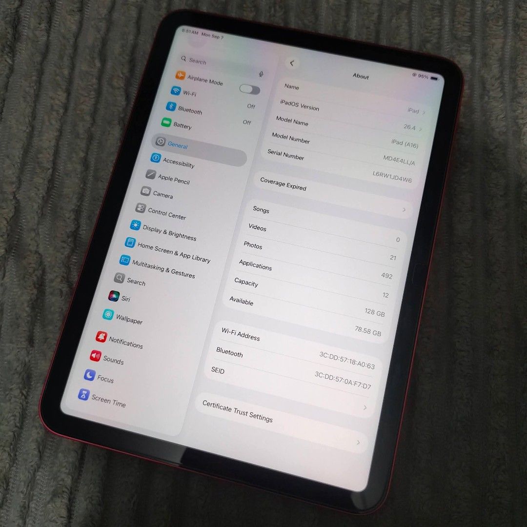 Ipad a16 [11th gen] 128gb pink no issue (Category: iPad) located in Pasig City. Submitted by jus0909 (Listing ID 1462578180, Image 2). Description: Rfs :buy and sell Auto pass sa low ballers and reseller Price : 20,499php Swapping price is higher than the selling price 🍎ipad a16 (11th gen) - Silver - 128gb storage - Wifi - 11 inches - 88% battery health - No issue - Fingerprint and True tone working - 100% smooth see pics to appreciate Package :