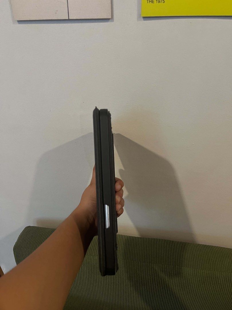iPad Mini 6 64 GB WiFi (Category: iPad) located in Los Banos. Submitted by elbideclutter (Listing ID 1462526557, Image 3). Description: fixed price. inclusions ipad mini 6 + keyboard case + esr pen item currently at paranaque. i offer shipping/meetup pen is almost naked, paint chips. fully functioning. keyboard with touchpad. almost new. used a few times then stock. ipad is stocked for n months now. with a minimal dent/scratch at the back. see pi