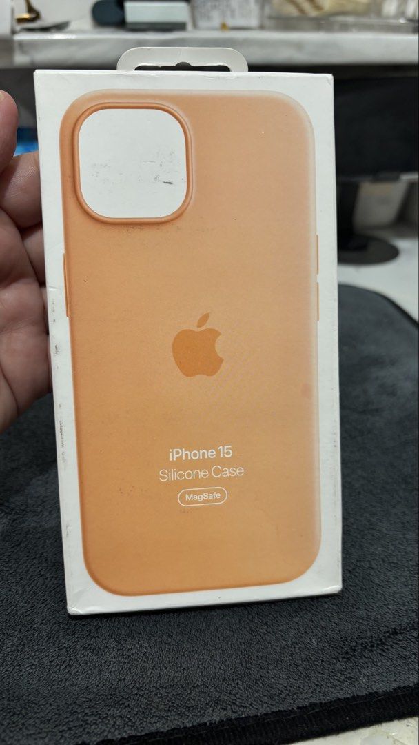 Iphone 15 apple silicone case (Category: Cases & Sleeves) located in Paranaque City. Submitted by prelovedph2019 (Listing ID 1462544753, Image 1). Description: OPENED TO CHECK .