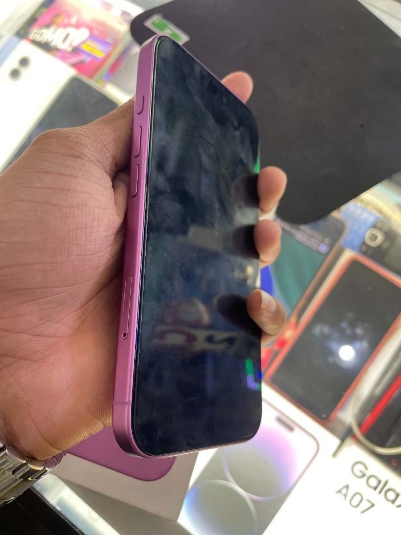 IPHONE 16 (Category: iPhone X Series) located in Cainta. Submitted by mariss.luxx (Listing ID 1462614527, Image 2). Description: - Pink iPhone 16, 128GB - Battery Health: 96% - Cycle Count: 271 - Manufacture Date: November 2025 - First Use: February 2026 - Stylish and vibrant color -under warranty .