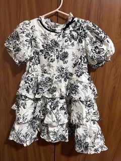 (Category: ) located in . Submitted by wardrobeinmnl (Listing ID 1462615986, Image 1). Description: .