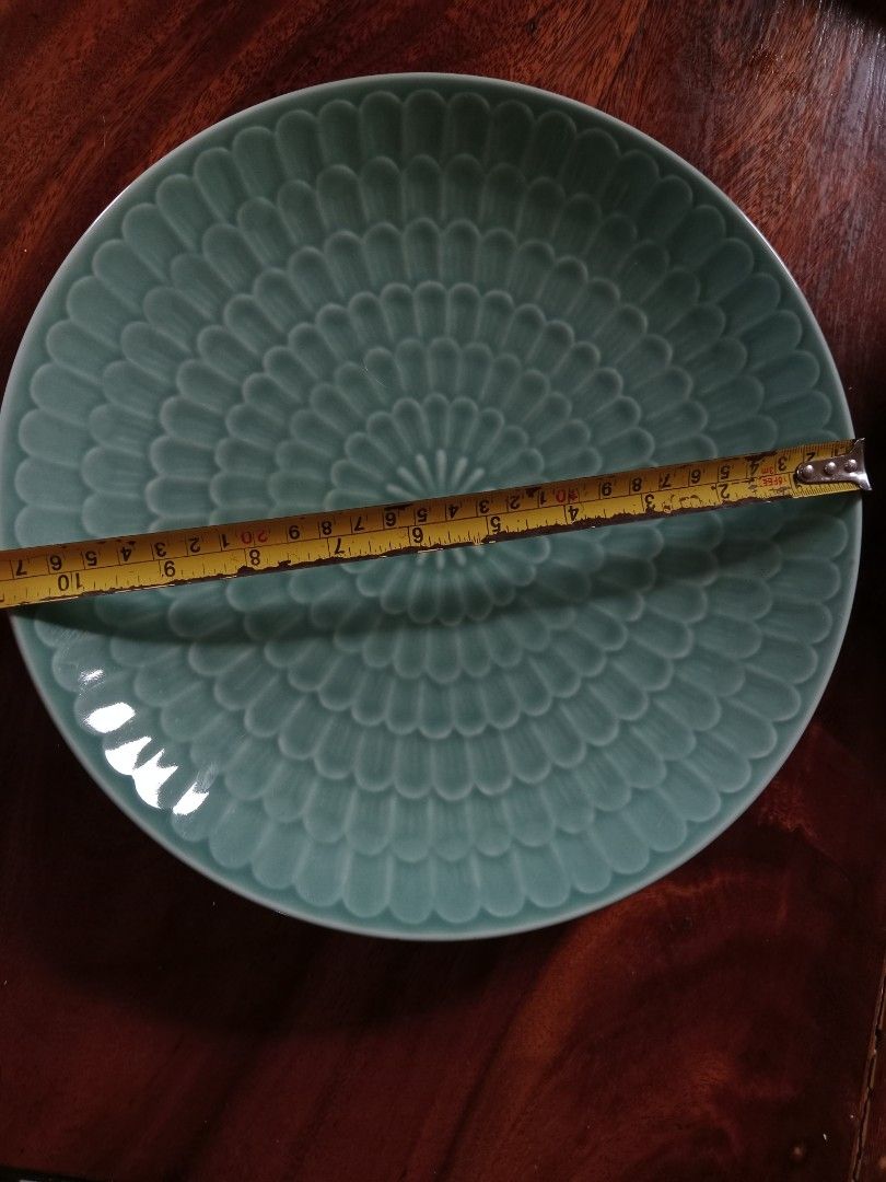Japan Serving Plate (Category: Dinnerware & Cutlery) located in Polangui. Submitted by cornerbags_shoes (Listing ID 1462571672, Image 3). Description: from Japan surplus.