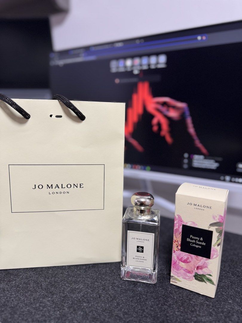 Jo Malone London Peony & Blush Suede Cologne 100mL (Category: Fragrance & Deodorants) located in Manila. Submitted by adcydeleon (Listing ID 1462461521, Image 2). Description: - Brand New Jo Malone Peony & Blush Suede Cologne 100mL 🌸 - Purchased from World Duty Free, Heathrow Terminal 2. Receipt available for verification. - RFS: Blind buy 😅.