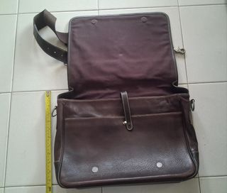 (Category: ) located in . Submitted by chuan9 (Listing ID 1462500604, Image 1). Description: .