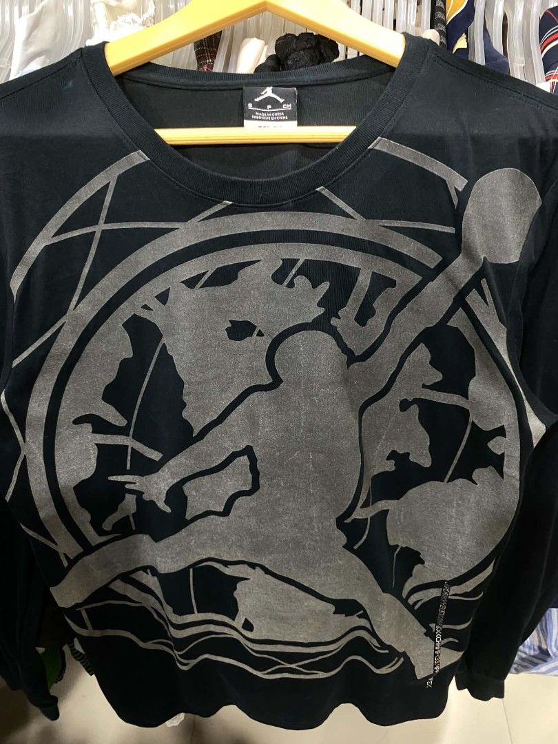 Jordan Big logo long sleeve (Category: Activewear) located in Tarlac. Submitted by dinnuh4e (Listing ID 1462647479, Image 2). Description: Jordan long sleeve W 19 L 27 9/10 cr .