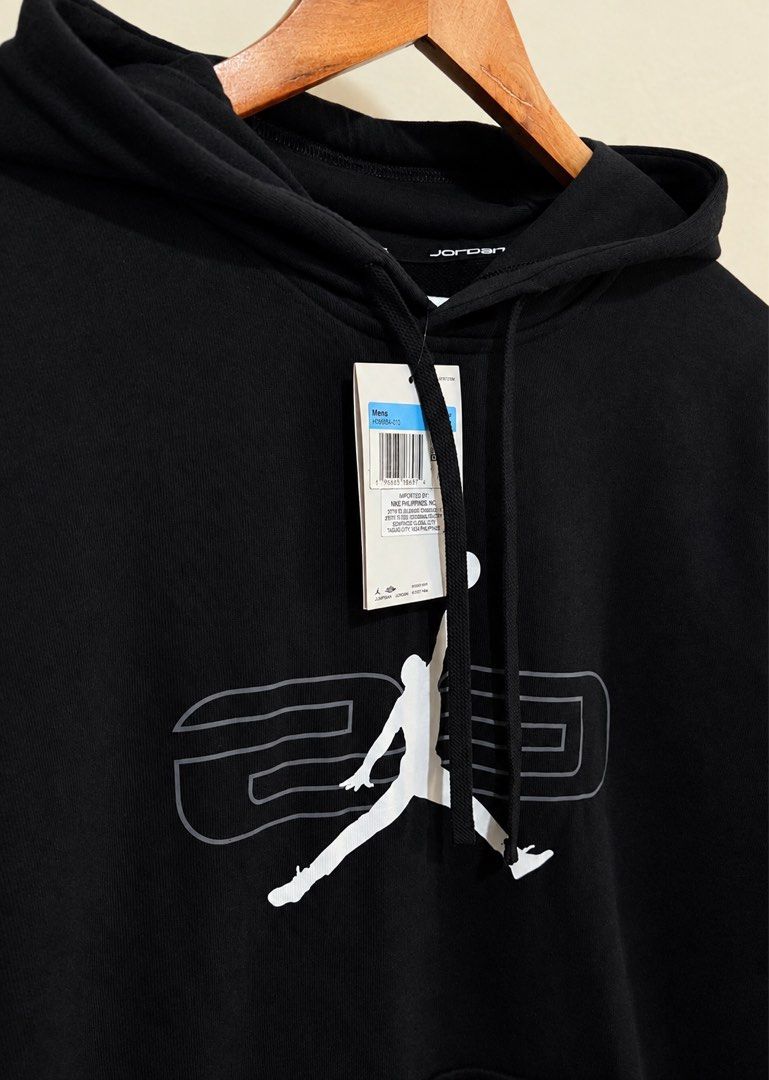 JORDAN HOODIE (Category: Coats, Jackets and Outerwear) located in Santa Cruz. Submitted by kurtbanca (Listing ID 1461562141, Image 2). Description: SIZE: MEDIUM ON TAG BUT CAN FIT UP TO LARGE DIMES: L28 - W23 BNEW WITH HANGTAGS NEEDS WASH .