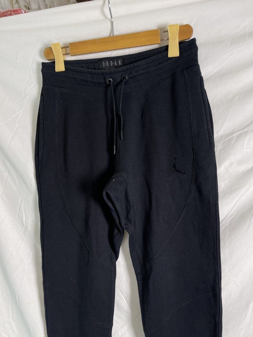Jordan Jogger Sweatpants Black Size M (Category: Joggers) located in Manila. Submitted by noahcastilljos363 (Listing ID 1462501231, Image 3). Description: - Black Jordan sweatpants - Jogger style with drawstring waist - Iconic Jordan logo on the left leg - Comfortable cotton blend material - Versatile for casual outings or workouts - Made in China.
