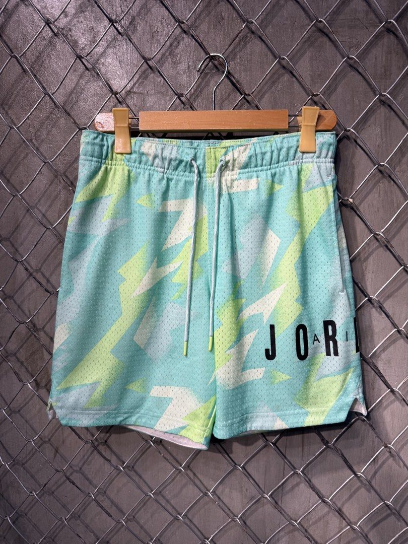 Jordan Mesh Shorts Teal Green Lightning Print (Category: Shorts) located in Manila. Submitted by ardobe.mnl (Listing ID 1462478698, Image 1). Description: Small on tag can fit to medium Waist: 29-34 Length: 17” Condition: Excellent Flaw: None! .