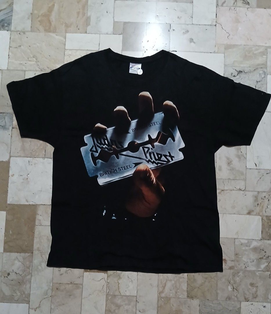 JUDAS PRIEST BAND TEE SHIRT (Category: Tshirts & Polo Shirts ) located in Tarlac. Submitted by snatchedstitch.ph (Listing ID 1462643009, Image 1). Description: 23 x 31 MINIMAL HAIRLINES 9.5/10 COLOR RATE COLOR VARY DUE TO LIGHTING LOCATION: TARLAC CITY.