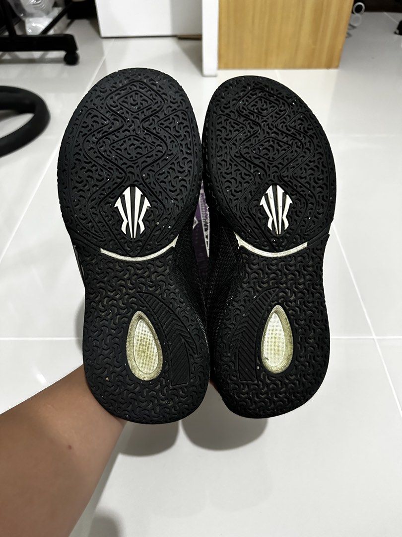 Kai 1 ‘Yin’ (Category: Sneakers) located in Manila. Submitted by lamelosoles_ (Listing ID 1462639768, Image 3). Description: Kai 1 ‘Yin’ Size 10 With Box Used w Issues ₱2250 @lamelosoles_ is not affiliated with or endorsed by any brands mentioned, all product and company names are trademarks of their respective owners..
