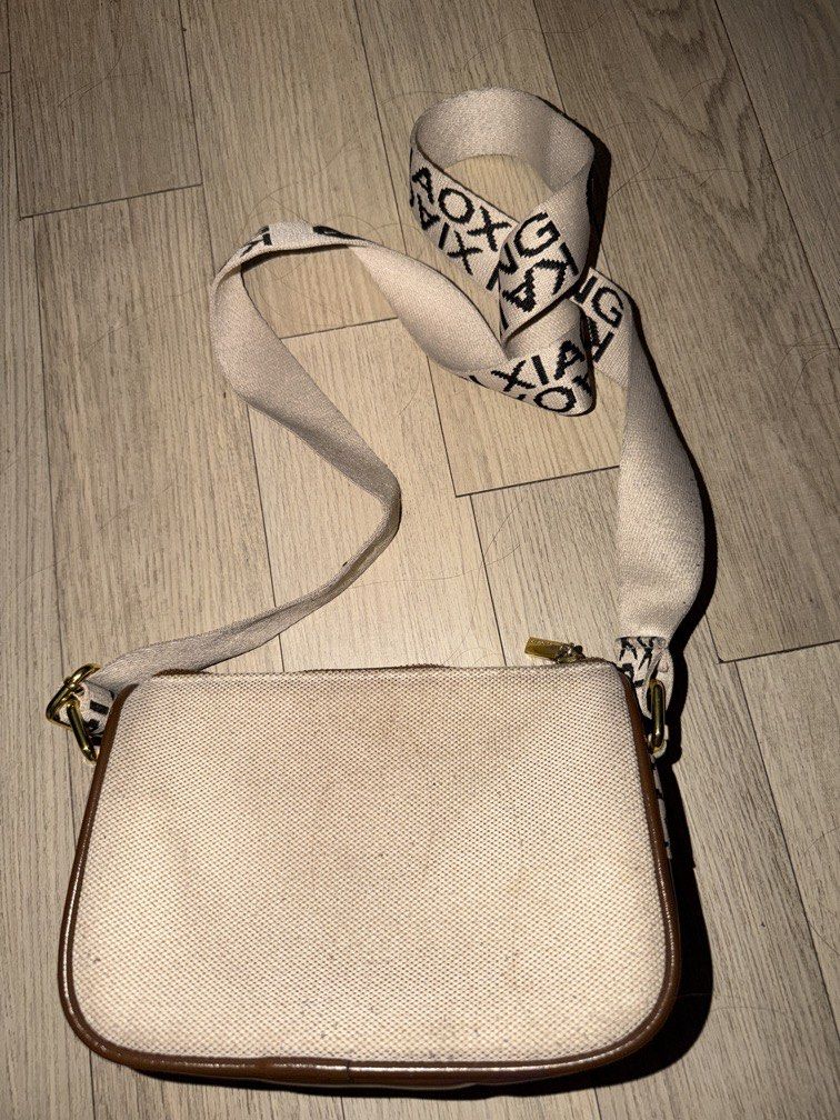 Kaidibear Bag from Bangkok (Category: Cross-body Bags) located in Marikina City. Submitted by biniaj (Listing ID 1462663785, Image 2). Description: kaidi bear from bangkok parang ttwn bears rfs: decluttering.