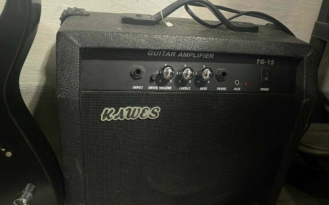 Kawes Electric Guitar with Amplifier. (Category: Musical Instruments) located in Manila. Submitted by johanwolf (Listing ID 1462507593, Image 3). Description: For SALE Kawes Electric Guitar with Amplifier. 1year old. Plug and play lang.!!! ISSUE Yung bag lang kita naman sa pic hehe PM LANG.