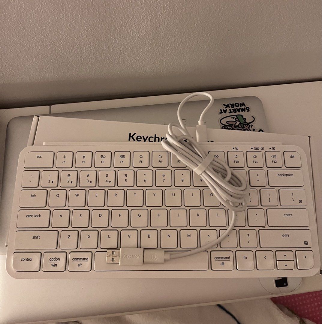 Keychron B1 Pro (Category: Computer Keyboard) located in Bacoor. Submitted by pmartnz_ (Listing ID 1462632679, Image 2). Description: - Bought for Php 3,090 - Comes with USB Type A and Type C. Can also be used wireless - Suitable for Windows and MacOS - Comes with box - Negotiable - Can send more pictures through chat.