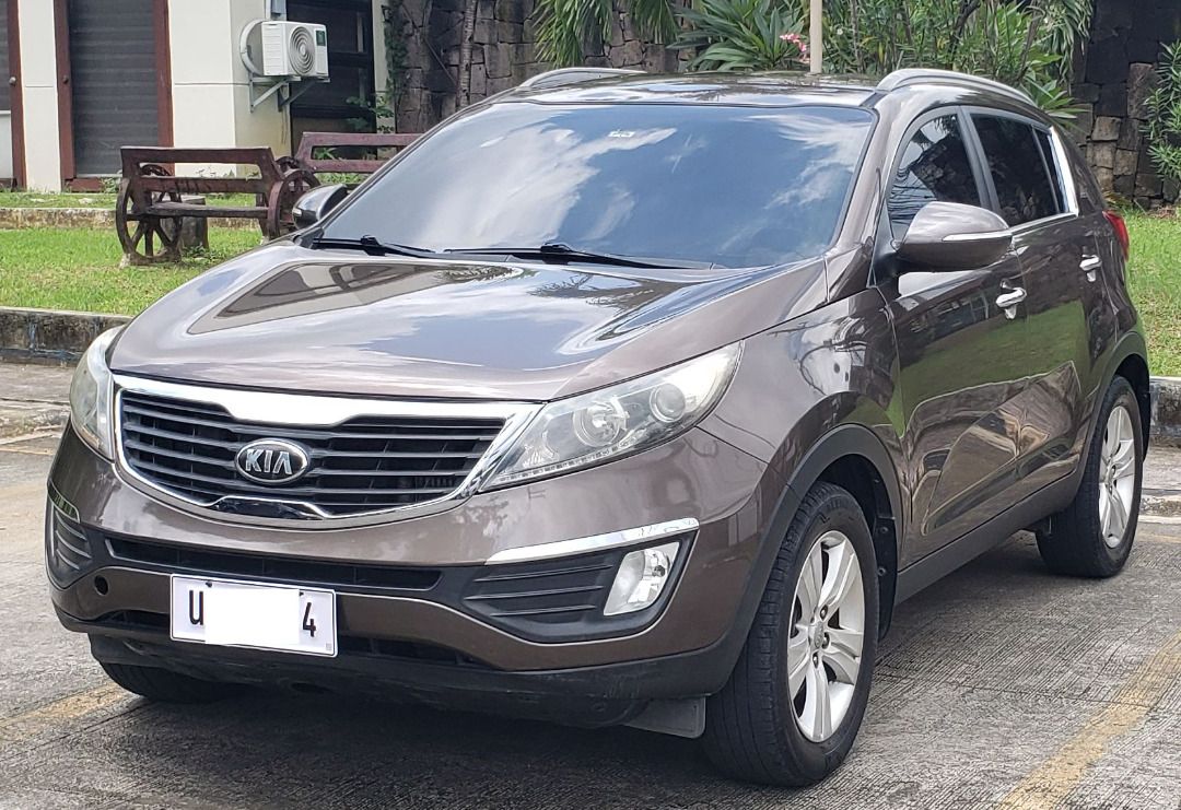 Kia Sportage 2.0 Diesel (A) (Category: Used Cars) located in Antipolo. Submitted by carl426 (Listing ID 1462639148, Image 1). Description: 2012 Kia Sportage EX (Late 2012 manufacturing) CRDi D4HA Turbo Intercooler Diesel 4x2 Automatic Transmission 160,000 KM Features: • Exterior: Sand Track • Interior: Black and Gray • Nano Ceramic Tint • Android Head Unit (Youtube, Netflix, etc.) • Backup Camera and Sensor • Power Windows and Locks • Power Steer