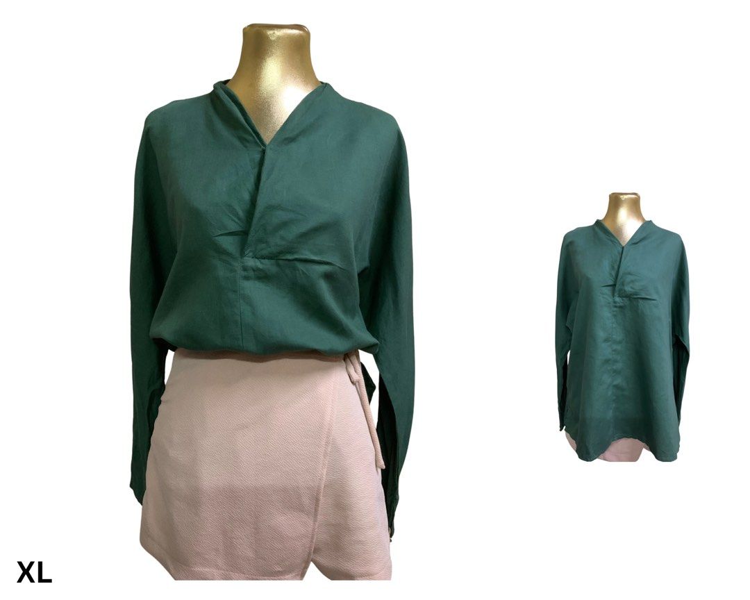 Korean long sleeves office wear (Category: Blouses) located in Quezon City. Submitted by hae.inah (Listing ID 1462648371, Image 2). Description: PRE-LOVED KOREAN OFFICEWEAR Used but Not Abused All items are washed, cleaned, and packed nicely before shipping. Perfect for your stylish office wear, casual OOTDs, and everyday looks. Please manage expectations: • These are PRE-LOVED / THRIFTED ITEMS • Sizes and measurements are indicated in the photos