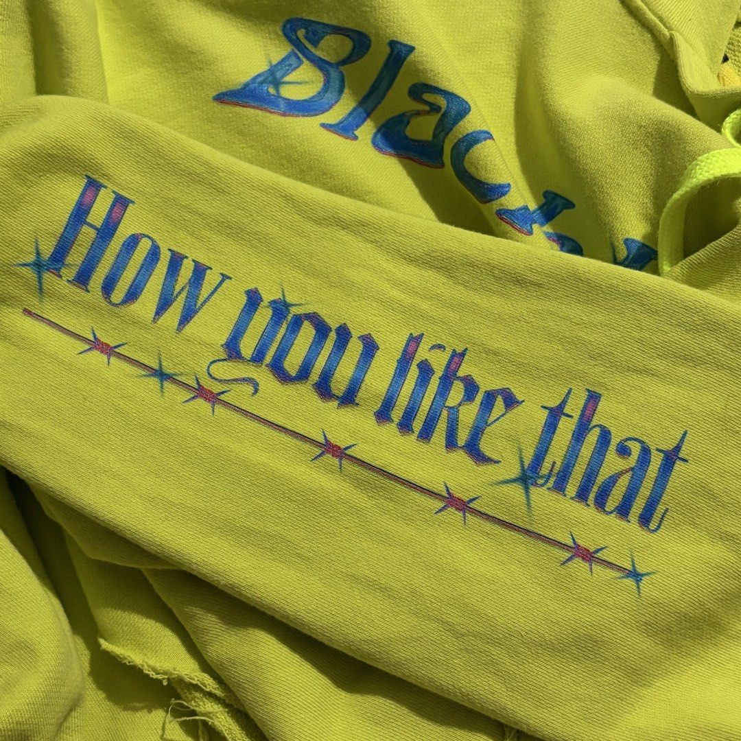Kpop Hoodie Merch (Category: Longsleeves) located in Talisay. Submitted by re_sell01 (Listing ID 1462619428, Image 2). Description: Blackpink HYLT Cropped Hoodie M-L Frame W26.5 L16 Color Lemon Yellow Distressed Hem Excellent Condition.