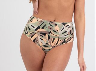 (Category: ) located in . Submitted by sunnyfloshop (Listing ID 1462613585, Image 1). Description: .