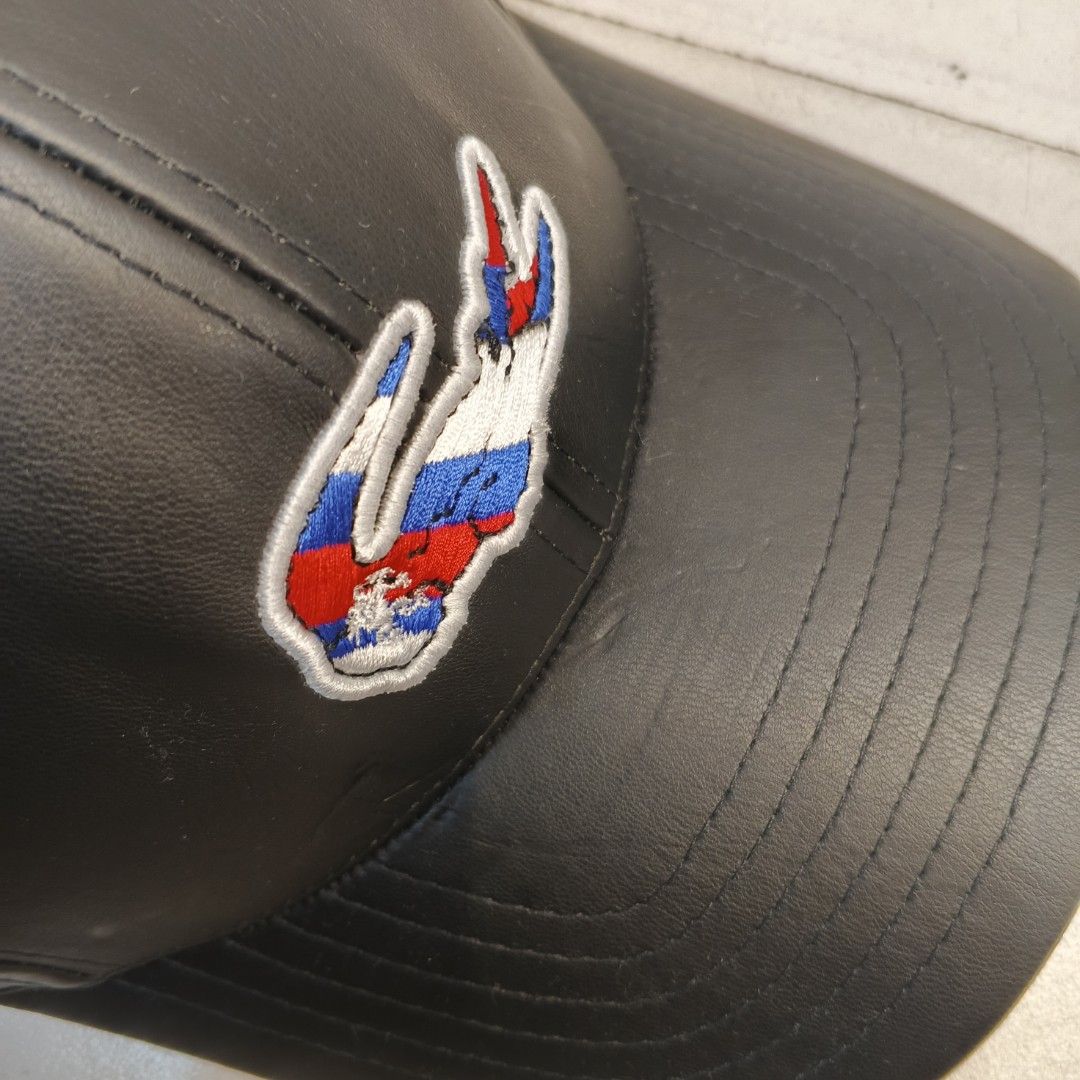 Lacoste cap (Category: Caps & Hats) located in Manila. Submitted by janna_m (Listing ID 1462629108, Image 2). Description: EXCELLENT CONDITION ✅ NO ISSUES ✅ DM FOR INQUIRIES 📩.