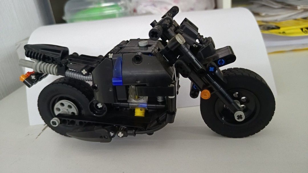 Lego Motorcycle black (Category: Lego & Building Sets) located in Manila. Submitted by iamalex22 (Listing ID 1462477903, Image 3). Description: naka display lang sa bahay complete parts.