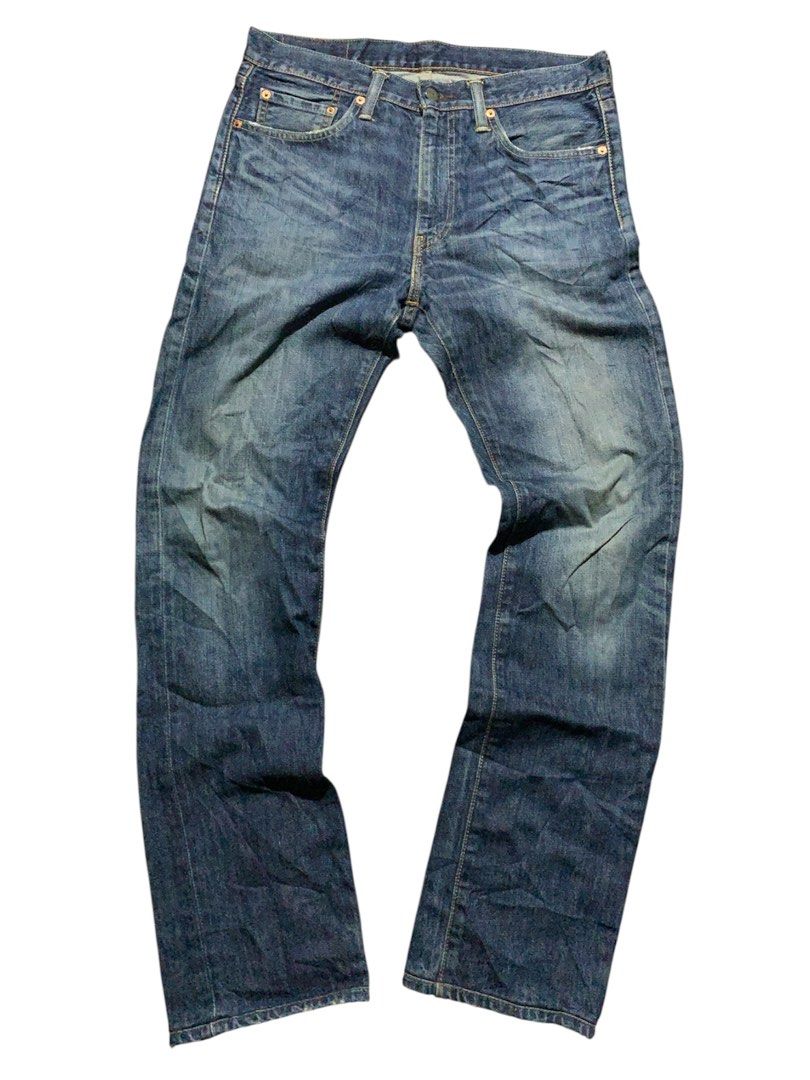 LEVIS 513 original (Category: Jeans) located in Manila. Submitted by bravemoon.c329ad (Listing ID 1462484000, Image 2). Description: as new 30 - 32 no issue excellent condition.
