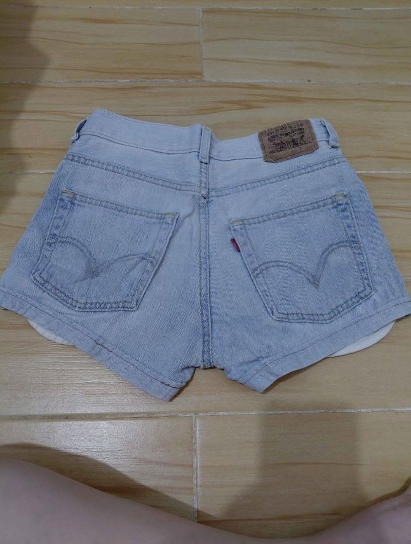 Levi's denim shorts (Category: Shorts) located in Naga. Submitted by actinggrandmaster_jean (Listing ID 1462648541, Image 3). Description: Decluttering, 28 inches... ❤️.