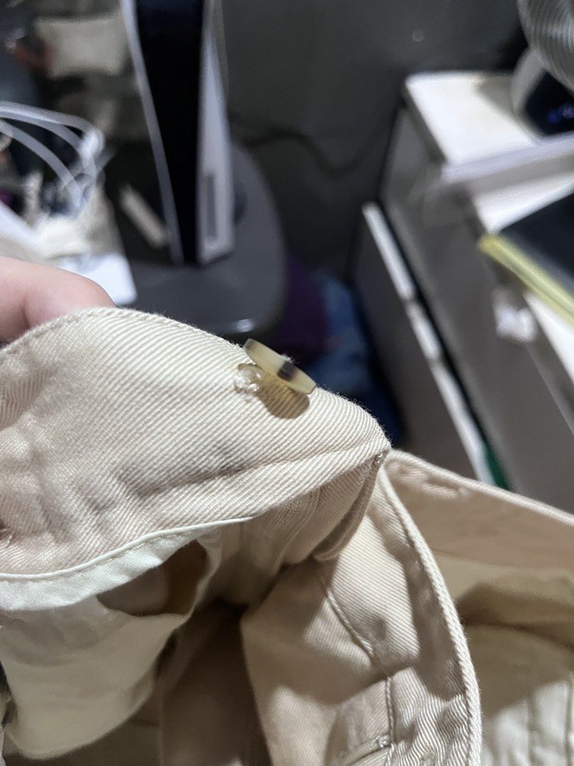 Zara Light Beige Pleated Trousers (Category: Trousers) located in Quezon City. Submitted by reecepalafox (Listing ID 1462524019, Image 3). Description: - Light beige trousers - Pleated front design - Two button closure at the waist - Two back pockets with button closure - Note: Button on the left front is slightly loose - Perfect for casual or smart casual occasions.