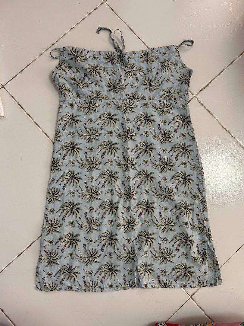 light blue sleeveless sundress (Category: Dresses) located in Manila. Submitted by loutang (Listing ID 1462503768, Image 1). Description: .