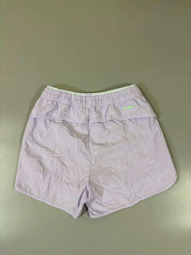 Li-ning running short (Category: Shorts) located in Davao. Submitted by brandedthrift.134 (Listing ID 1462646535, Image 3). Description: size xs excellent condition 10/10 Price:349🔖.