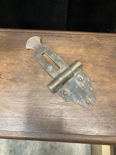 (Category: ) located in . Submitted by gninevintage (Listing ID 1462453192, Image 1). Description: .