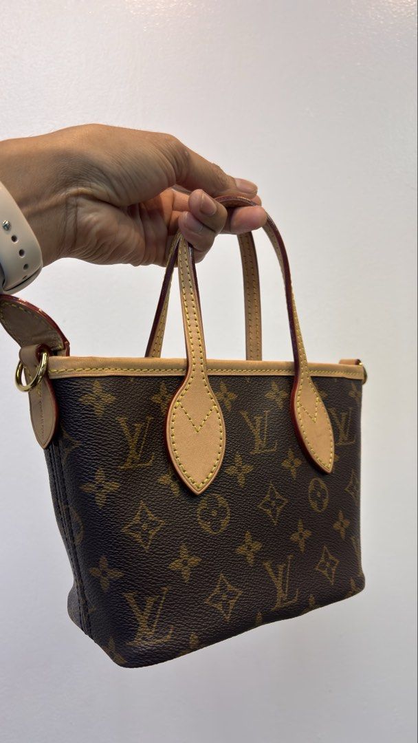 Louis Vuitton Neverfull BB Monogram Canvas Bag (Category: Luxury Bags & Wallets) located in Taguig. Submitted by shoppersluxe2394 (Listing ID 1462518428, Image 3). Description: .
