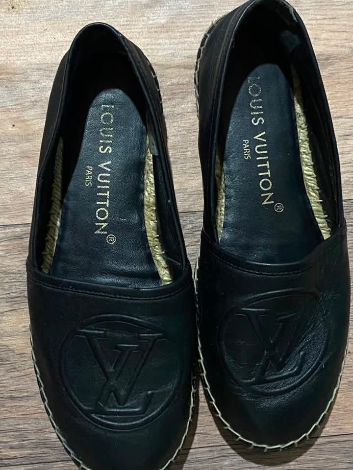 Louis Vuitton sandals flat espadrilles (Category: Sneakers & Footwear) located in Manila. Submitted by bravephoenix_a79f1b (Listing ID 1462651454, Image 2). Description: louis Vuitton flat es espadrilles size 36 guaranteed authentic check to sawa for meet up only.
